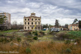 <center>L'Armande en 2013.</center>Construite dans la première moitié du XIXe siècle sur des terres ayant appartenu à un sieur Paris - nom connu dans le quartier - cette 